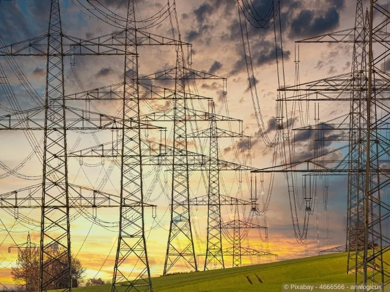 Stromleitungen - aus dem Artikel - Energieeffiziente Objektplanung in der Industrie